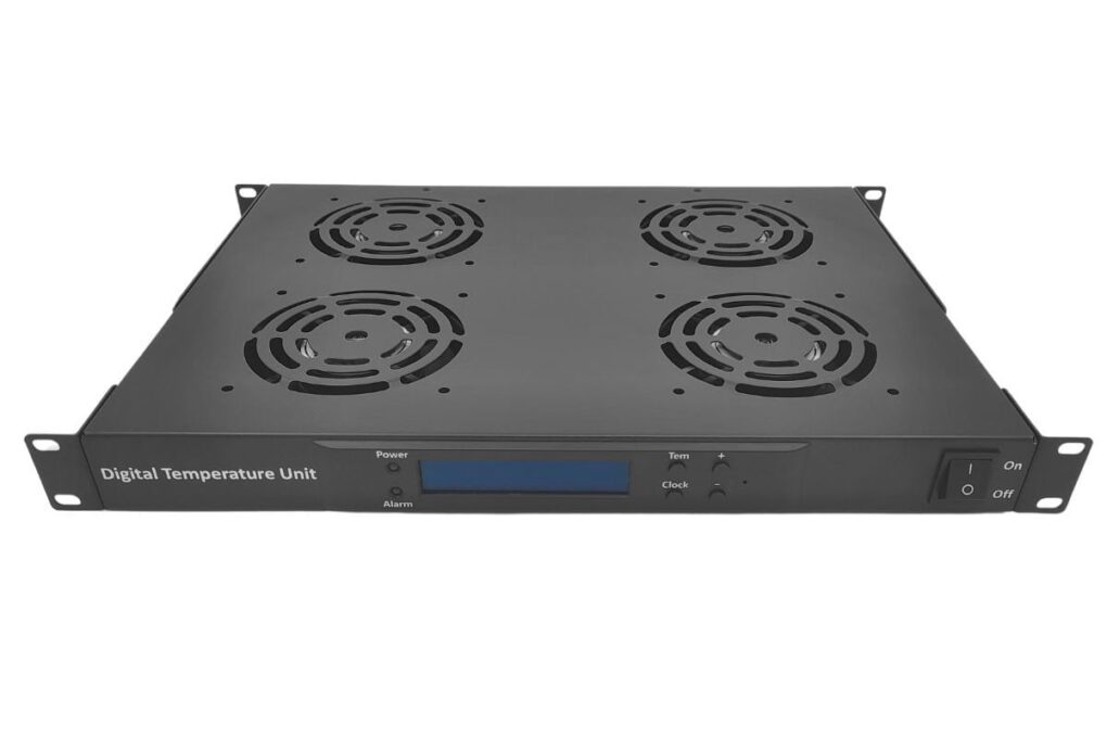 Cooler cu patru ventilatoare si termostat pentru rack, Safer RACKFAN4 1 Cooler cu patru ventilatoare si termostat pentru rack, Safer RACKFAN4