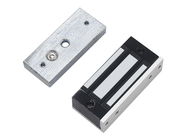 Electromagnet 60 KGf, Dimensiuni reduse 8 x 3 x 2 cm, Alimentare la 12 sau 24V, Aparent, SecuKey cLock-1 1 Electromagnet 60 KGf, Dimensiuni reduse 8 x 3 x 2 cm, Alimentare la 12 sau 24V, Aparent, SecuKey cLock-1