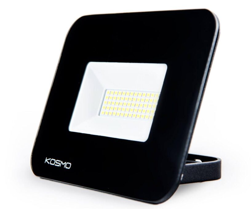 Proiector 50W LED IP65 SLIM, lumina rece, 4250 lumeni, negru, Kosmo CASLED50W 1 Proiector 50W LED IP65 SLIM, lumina rece, 4250 lumeni, negru, Kosmo CASLED50W
