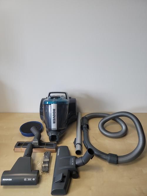 Aspirator fara sac Hoover Breeze BR71BR30011, 700W, 2 L, Filtru Lavabil EPA, Roata Frontala Rotativa 360° (Negru/Albastru) 1 Aspirator fara sac Hoover Breeze BR71BR30011, 700W, 2 L, Filtru Lavabil EPA, Roata Frontala Rotativa 360° (Negru/Albastru)
