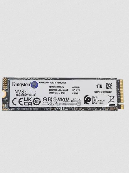 SSD Kingston SNV3S/1000GCN, 1 TB, PCIe 4.0 x4 (NVMe) 1 SSD Kingston SNV3S/1000GCN, 1 TB, PCIe 4.0 x4 (NVMe)