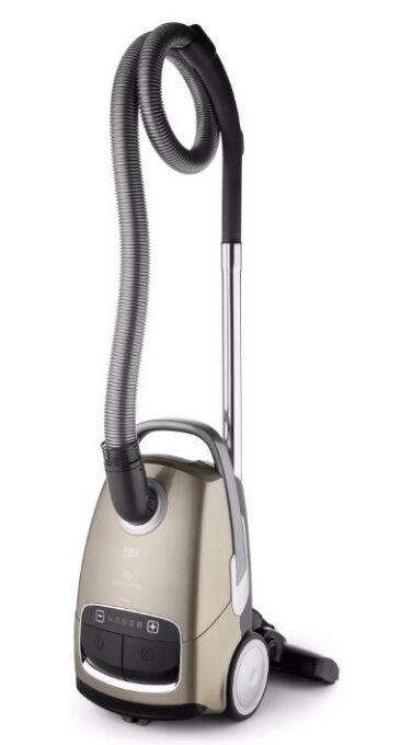 Aspirator cu sac Beko VCC6480T, 800 W, 3.5 L, Filtru HEPA 13 (Maro)